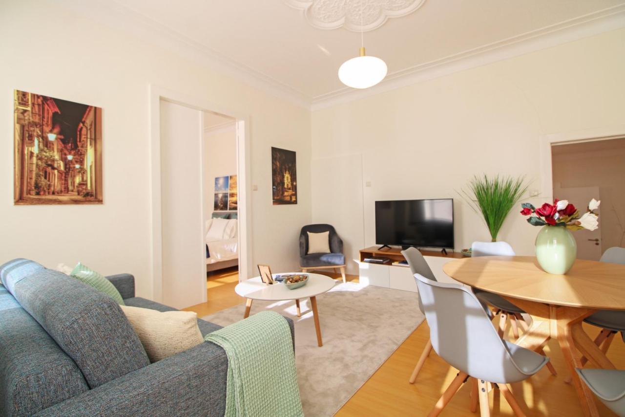 O Beco - Apartment In The Heart Of The City Of 비아나도카스텔로 외부 사진
